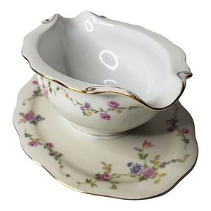 Vintage 1920' Baronet Juliet One Piece Floral Porcelain Gravy Boat on Plate Gold